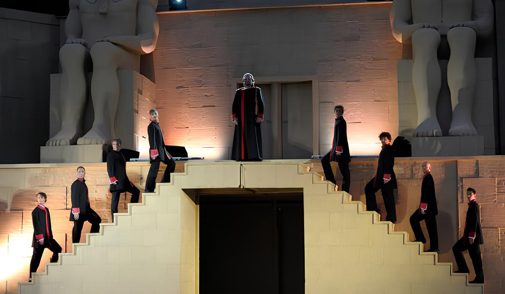 Galerie – Preview – 2011 – Aida